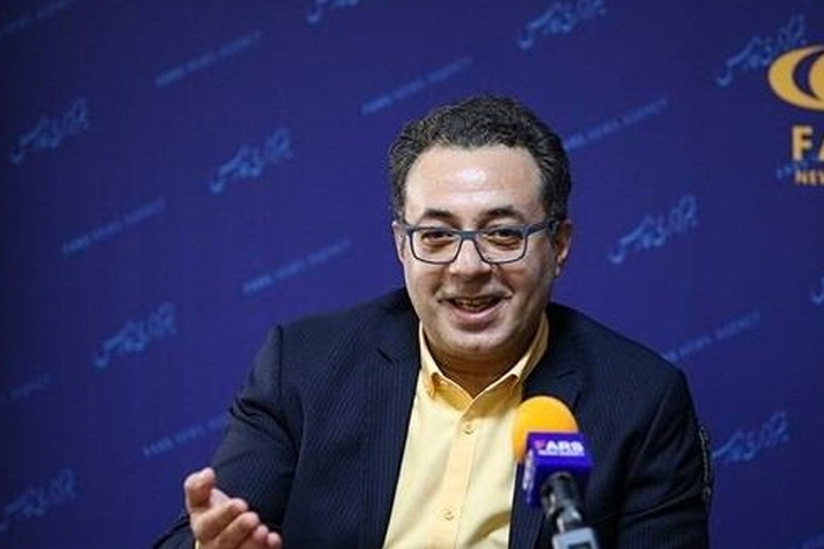 سخنگوی وزارت صنعت، معدن و تجارت ضمن تاکید بر اینکه ما نمی‌گوییم خودرو گران نخواهد شد به صراحت اعلام کرد که می‌توانیم مدعی شویم که با افزایش عرضه، قطعاً میزان افزایش قیمت خودرو به زیر نرخ تورم خواهد رسید و براین اساس دیگر تقاضاهای سرمایه‌گذاری شکل نخواهد گرفت.