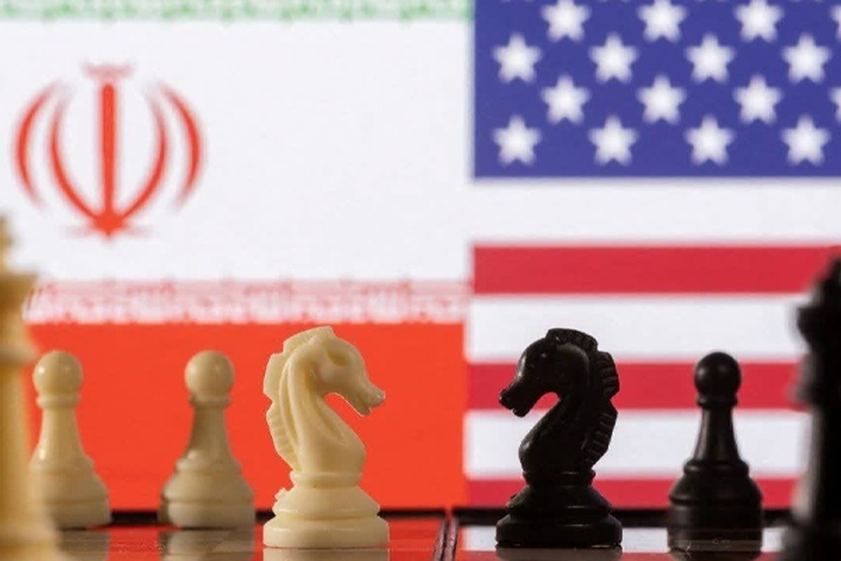 یک رسانه آمریکایی مدعی شده دولت واشنگتن در حال انجام مذاکراتی غیرمستقیم با ایران برای تبادل زندانی است.