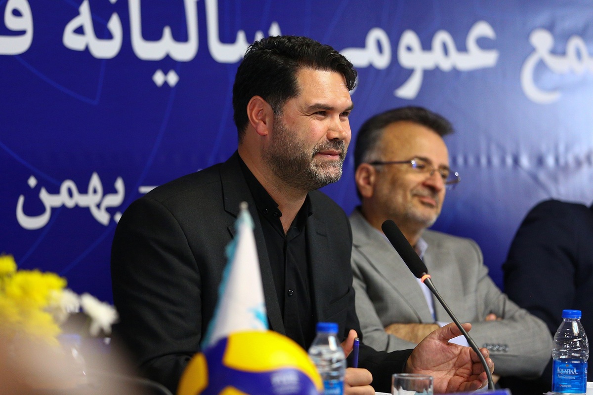 معاون فرهنگی و توسعه ورزش همگانی وزیر ورزش و جوانان گفت: والیبال نشان داد در بعد تیمی هم می‌توانیم در مجامع بین المللی موفقیت کسب کنیم.