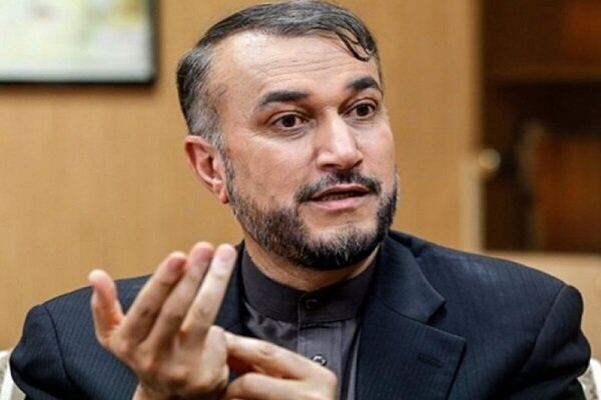 وزیر امور خارجه خبرسازی درباره رهبر القاعده و ارتباط دادن آن به ایران را خنده آور دانست و به مقامات کاخ سفید توصیه کرد آدرس غلط ندهند.