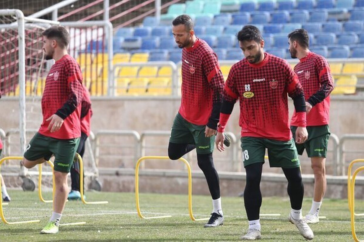 پرتاب اشیا در پایان بازی پرسپولیس مقابل هوادار شاید برای این تیم تبعات داشته باشد.