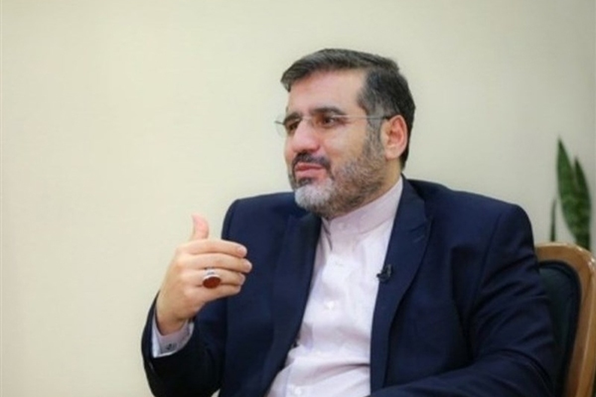 وزیر فرهنگ و ارشاد اسلامی درباره پرداخت بودجه تئاتر فجر گفت: پرداخت بودجه جشنواره مشکلی ندارد و توسط معاون هنری و مدیرکل هنرهای نمایشی انجام می‌شود.