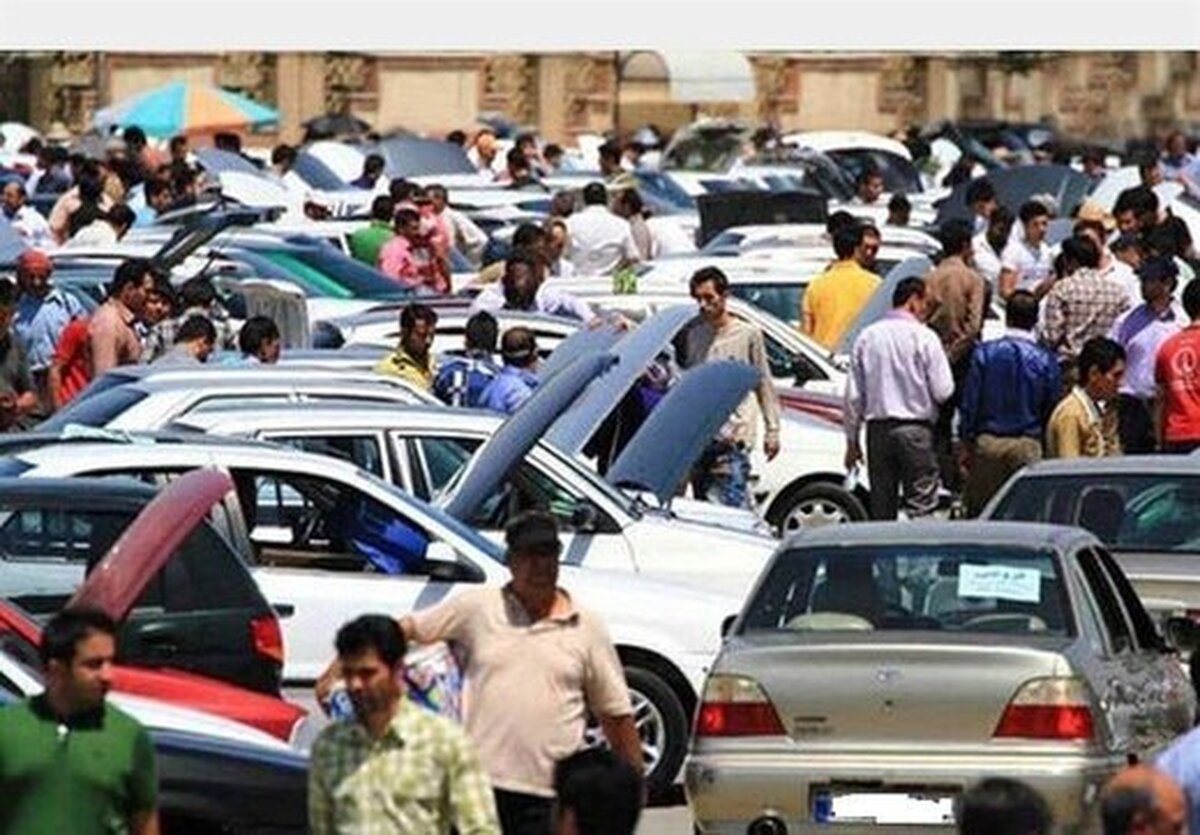 در ثبت نام خودرو امکان ثبت نام برای متقاضیان دارای پلاک فعال انتظامی (نصب بر روی خودرو) میسر نمی‌باشد.