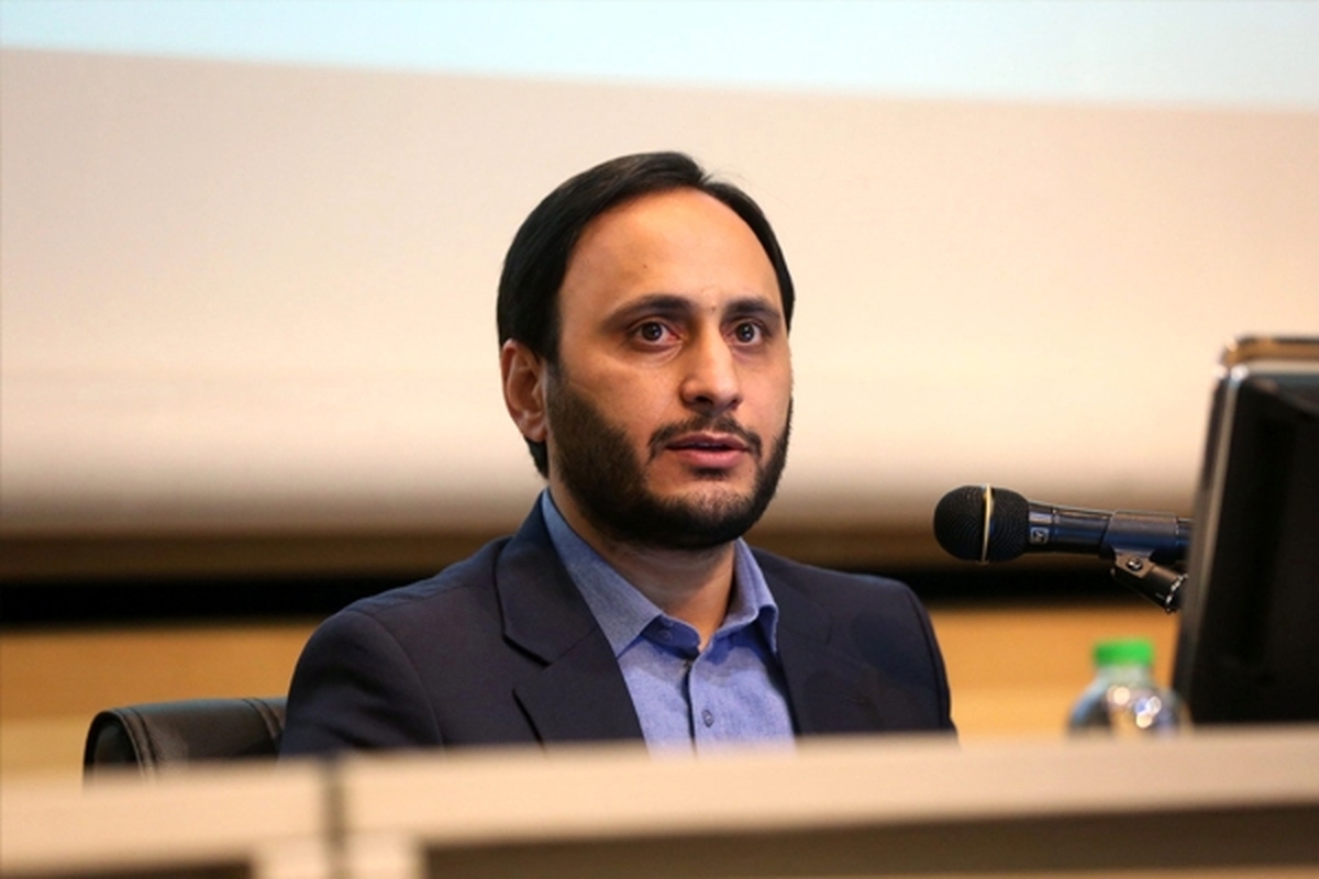 سخنگوی دولت گفت: باید طرح پزشک خانواده باید به سمت اجرایی شدن برود امسال حدود ۵ میلیون ۴٠٠ هزار شهروند از خدمات بیمه درمان بهره‌مند شدند که بیشتر آنها جزو دهک‌های پایین هستند.