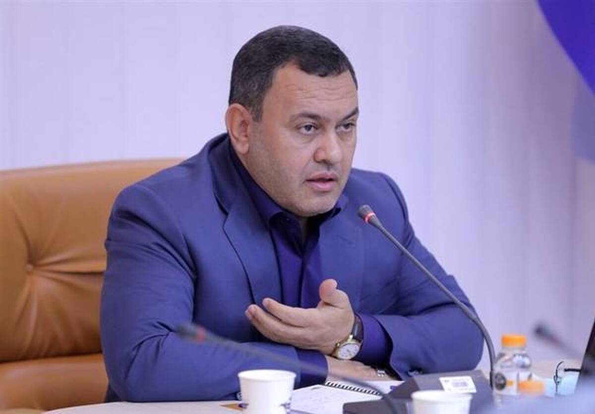 رئیس سازمان هواپیمایی کشوری درباره افزایش قیمت بلیت هواپیما توضیح داد: وقتی می‌گوییم هزینه‌ای را خارج از مصوبه قبول نداریم، یعنی شرکت‌ها باید صبر کنند تا زمانی که افزایش قیمت به تصویب ستاد تنظیم بازار برسد؛ در نتیجه پیش از آن هر افزایشی در این حوزه، خلاف رویه‌های جاری است.