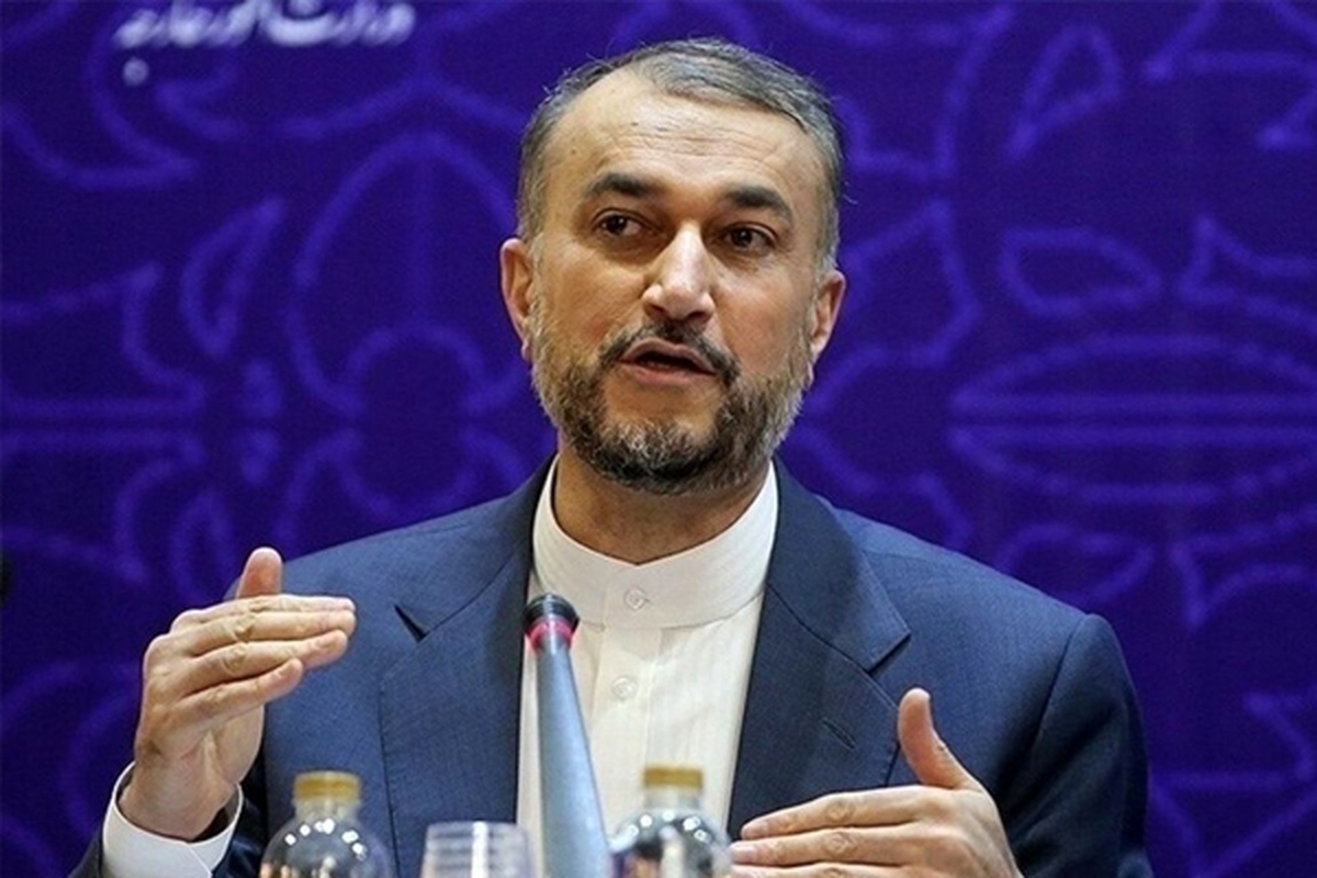 وزیر امور خارجه، مواضع فرانسه در تشویق اغتشاش در ایران را غیردوستانه خواند و گفت: ایران به دقت رفتار اتحادیه اروپا را تحت نظر داشته و متناسب با آن گام‌های بعدی خود را تنظیم خواهد کرد.