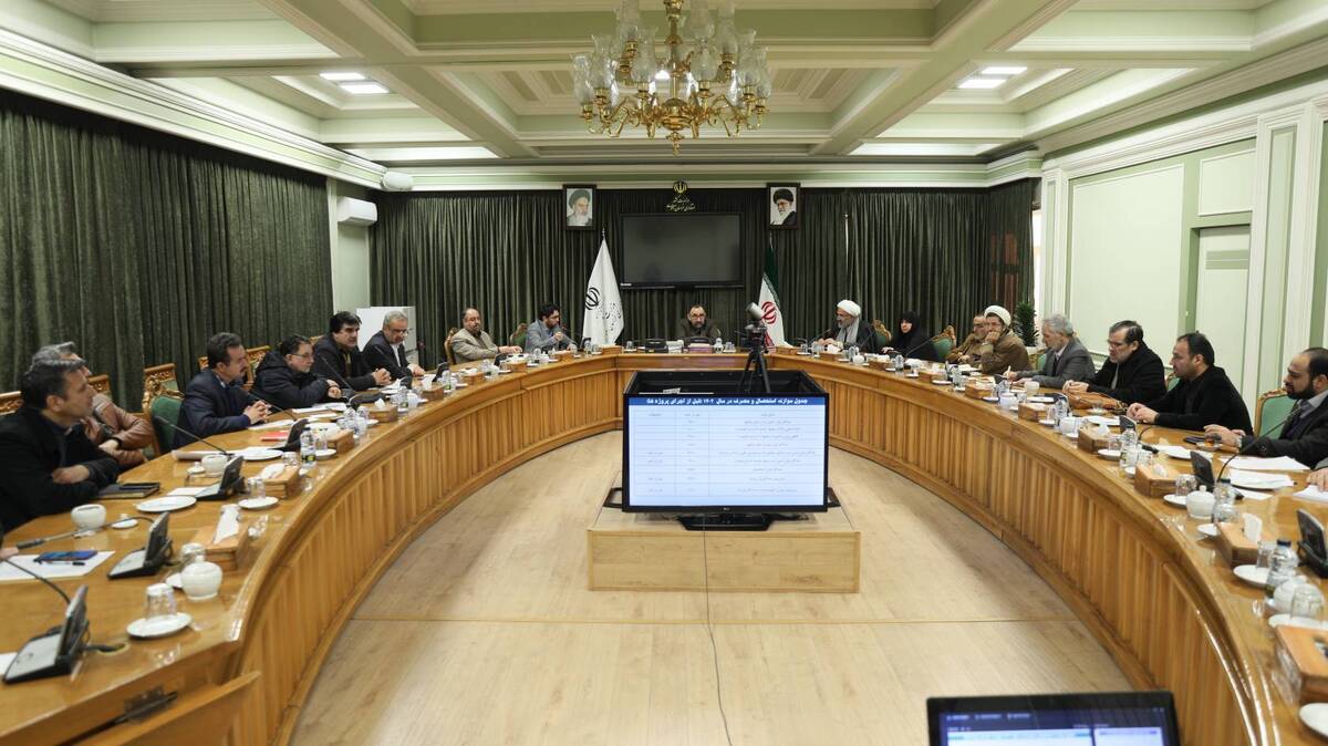 معاون اقتصادی استانداری خراسان رضوی از برگزاری جلسه شورای اقتصادی خراسان رضوی با حضور معاون رییس جمهور خبر داد. 