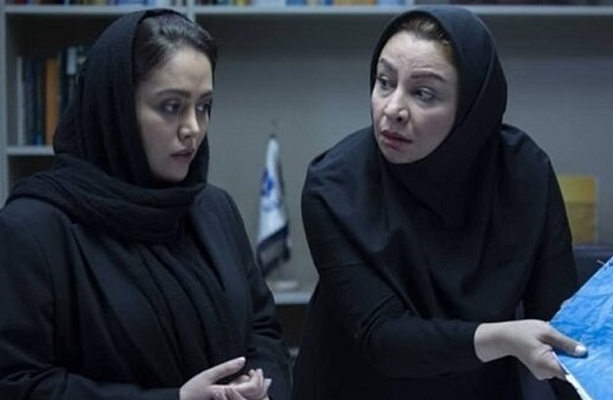 فیلم سینمایی «پرونده باز است» جدیدترین ساخته کیومرث پوراحمد با تهیه‌کنندگی علی قائم مقامی در بخش سودای سیمرغ جشنواره فیلم فجر نمایش داده خواهد شد.