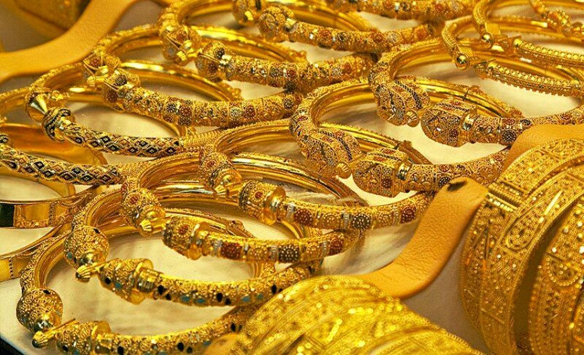 قیمت ارز‌هایی نظیر دلار و یورو امروز یکشنبه، ۹ بهمن ۱۴۰۱، در بازار ارز تقریبا روندی ثابت داشته است.