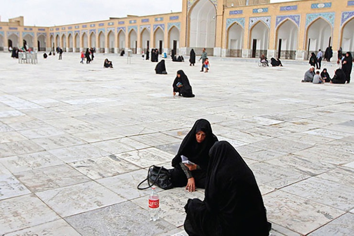 فرماندار مشهد از آمادگی شهر برای مراسم چراغ برات و پذیرایی از مسافران نوروزی خبر داد.