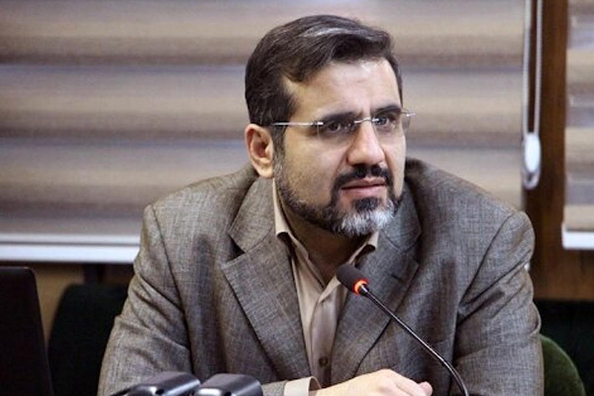 محمدمهدی اسماعیلی، وزیر فرهنگ ارشاد به سیلی خوردن خبرنگار تبریزی توسط نائب رئیس شورای شهر تبریز واکنش نشان داد.