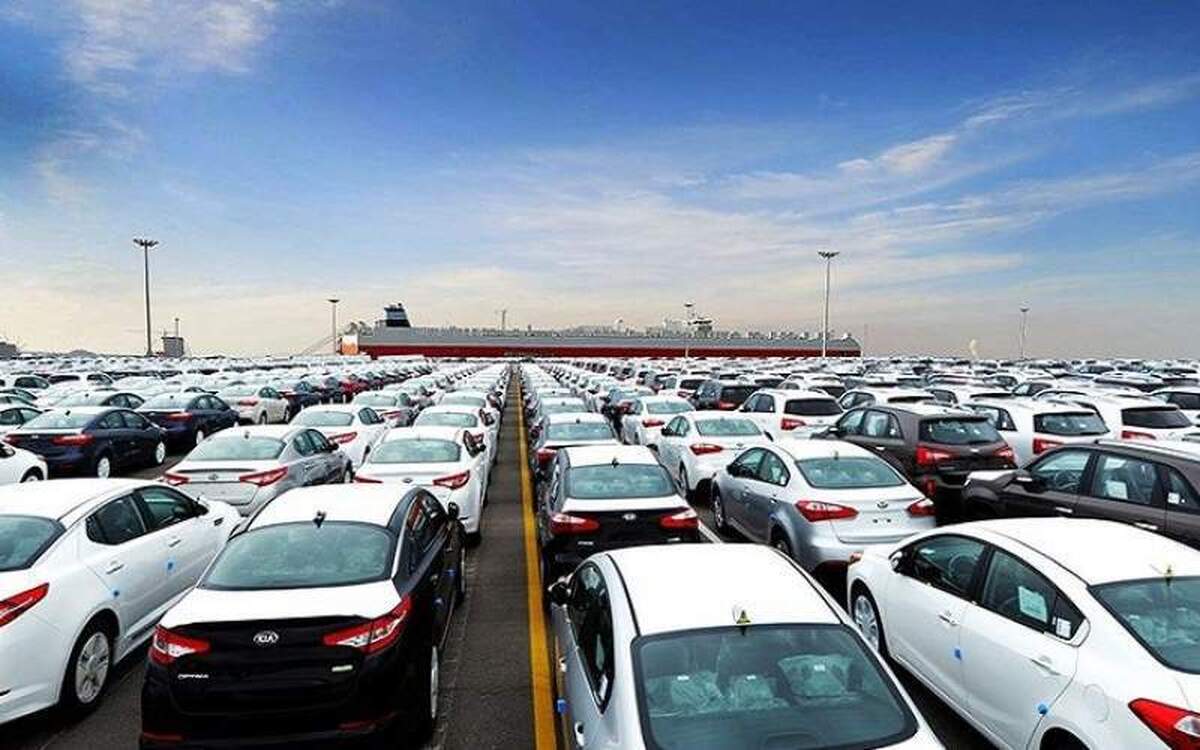 سخنگوی وزارت صمت از تمدید مهلت ثبت نام خودروی وارداتی خبر داد.