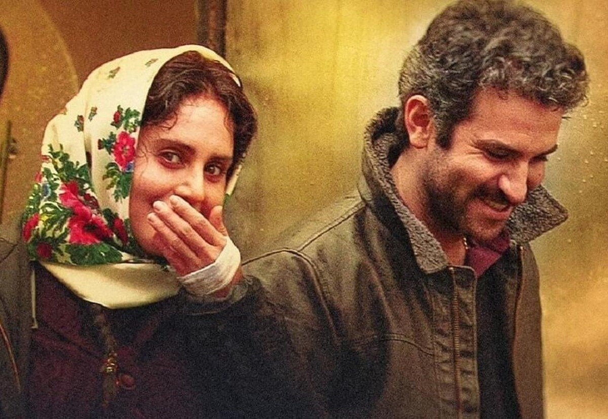 از سه‌شنبه ۱۶ اسفندماه فیلم سینمایی «تی تی» ساعت ۲۰ به صورت آنلاین اکران می‌شود.