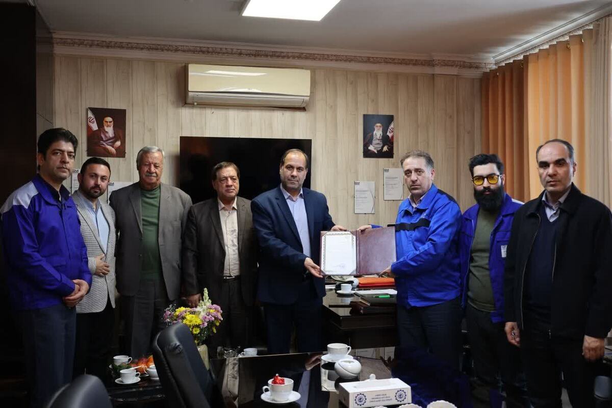 سید حسین پروانه حسینی مدیرعامل شرکت تعاونی خدمات فنی و مهندسی کارکنان ایران خودرو خراسان به سمت رئیس انجمن فوتبال کارگری استان منصوب شد.