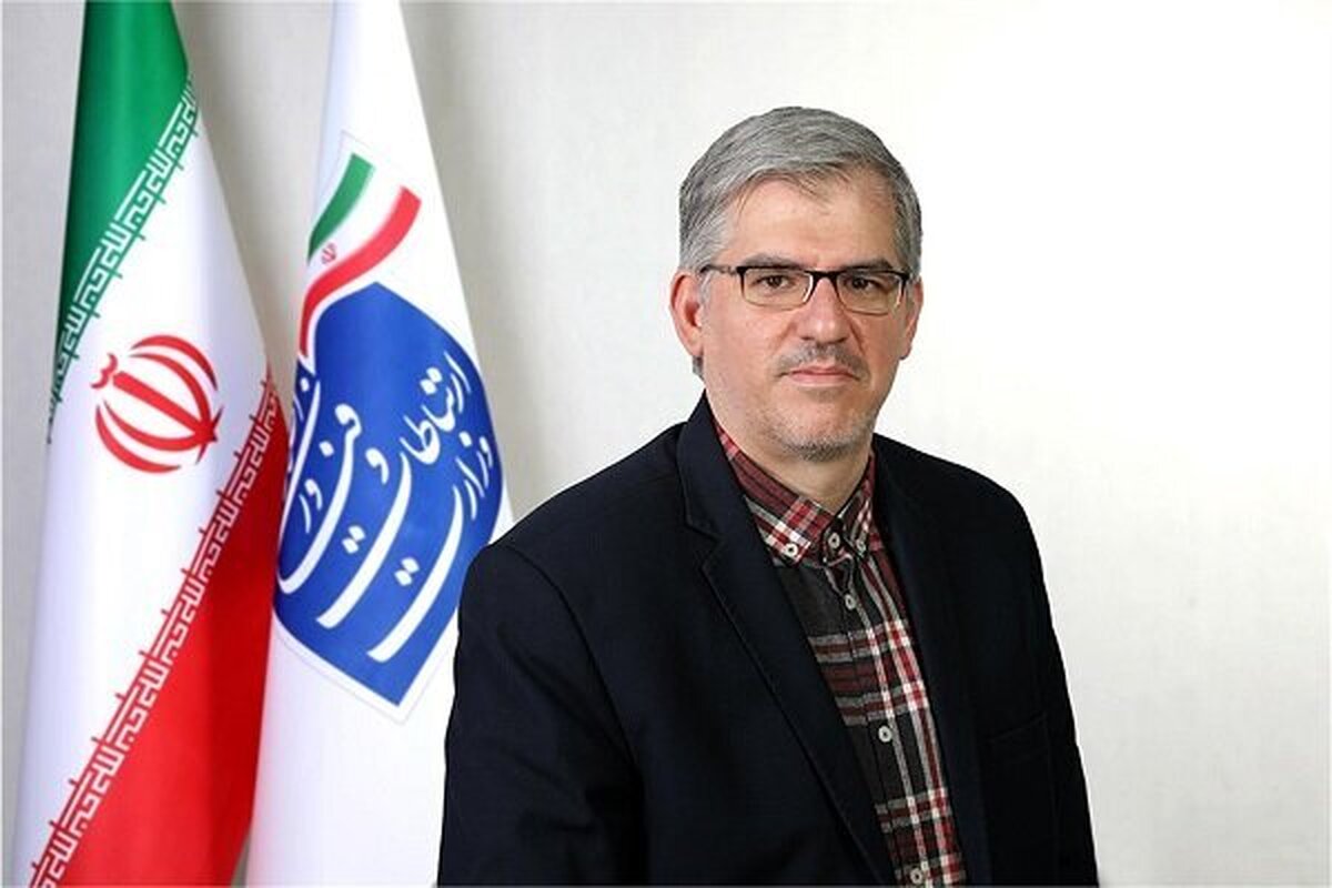 رئیس سازمان فضایی ایران با اشاره به جزئیات برنامه ۱۰ ساله فضایی کشور گفت: در این برنامه تاکید شده است که سازمان فضایی، پژوهشگاه فضایی و صاایران از وارد شدن به حوزه‌هایی که بخش خصوصی توانایی ورود به آن را دارند، ممنوع شده‌اند.