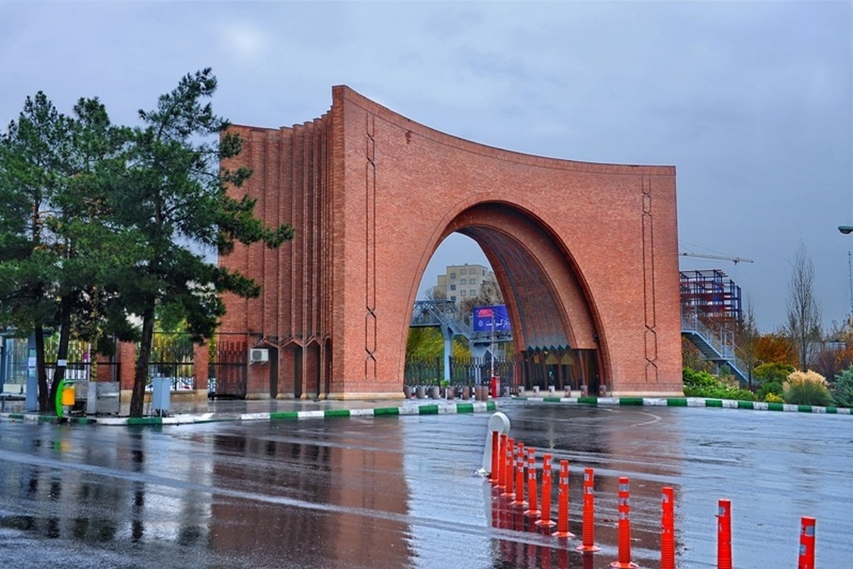 سخنگوی هیئت رئیسه مجلس دلایل کلید خوردن پرونده تحقیق و تفحص از دانشگاه تربیت مدرس را وجود ابهامات و شبهات در عملکرد ریاست این دانشگاه عنوان کرد.