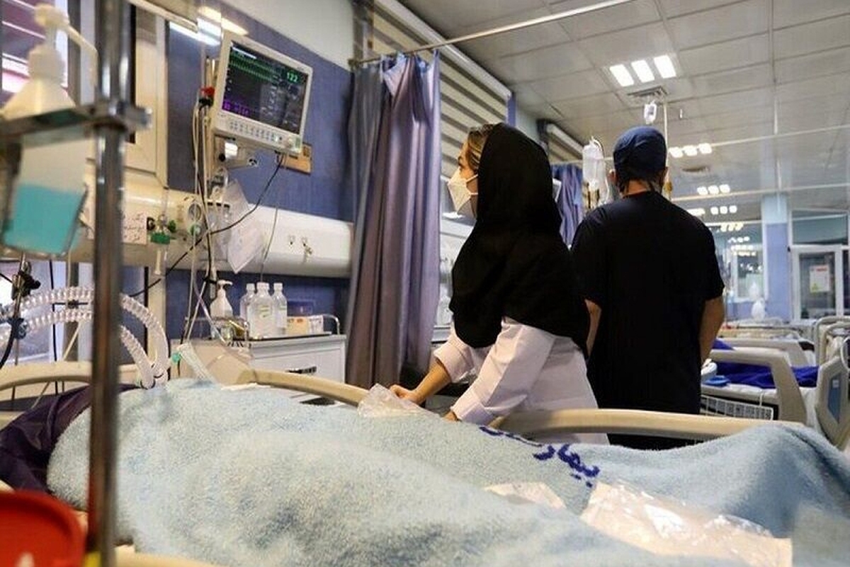 یک دانش آموز پایه هفتم شهرستان کاشمر بر اثر ایست قلبی در مدرسه در گذشت. توضیحات مختصص اطفال در مورد فوت دانش آموز کاشمری را اینجا ببینید.