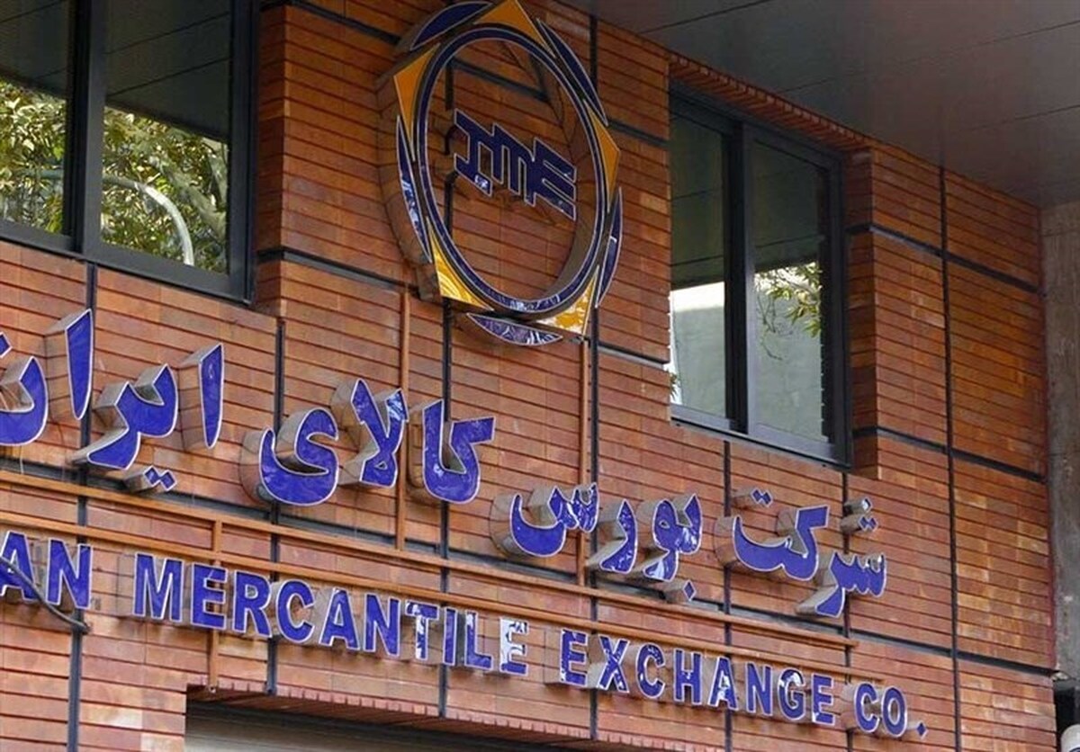 امروز دوشنبه ۱۵ اسفندماه ۶ نوع کامیونت، کامیون و کامیون کشنده در بورس کالا معامله شد.