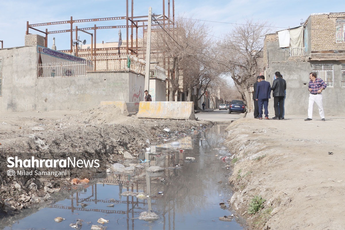 اجرای شبکه جمع‌آوری فاضلاب از کوچه‌های پنجتن ۴۰ تا ۴۸ از اردیبهشت سال ۱۴۰۲ در دستور کار قرار دارد.