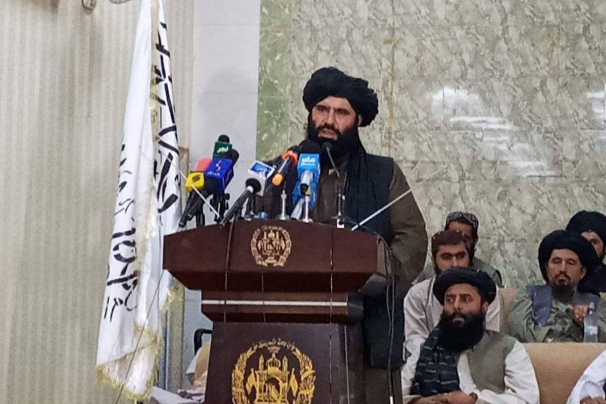 منابع خبری در ولایت بلخ می‌گویند که محمد داوود مزمل والی طالبان در انفجار امروز در ساختمان استانداری بلخ در شمال افغانستان کشته شده است.
