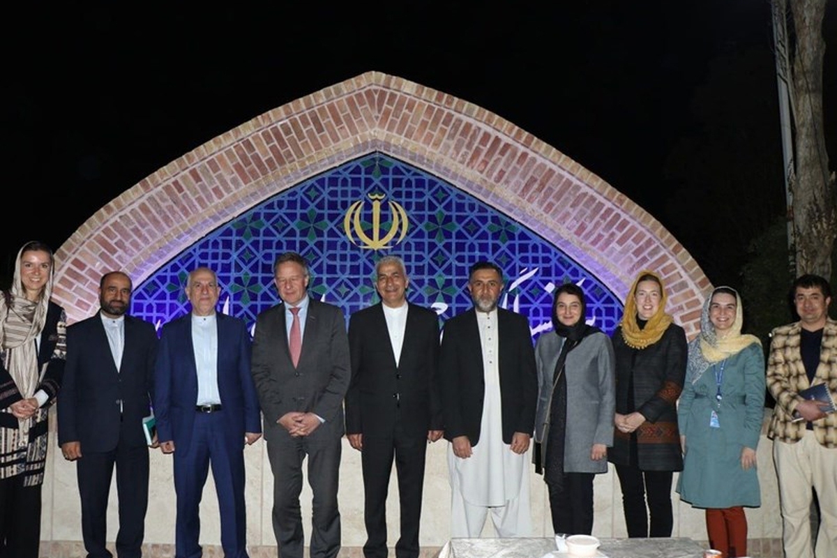 معاون یوناما در سفر به هرات از سرکنسولگری جمهوری اسلامی ایران در حوزه غرب افغانستان دیدار کرد.