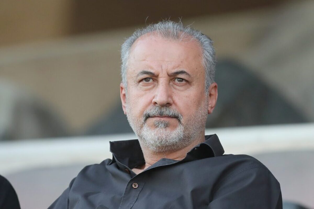 هواداران پرسپولیس جبهه‌گیری تندی علیه مدیرعامل باشگاه محبوب‌شان دارند.