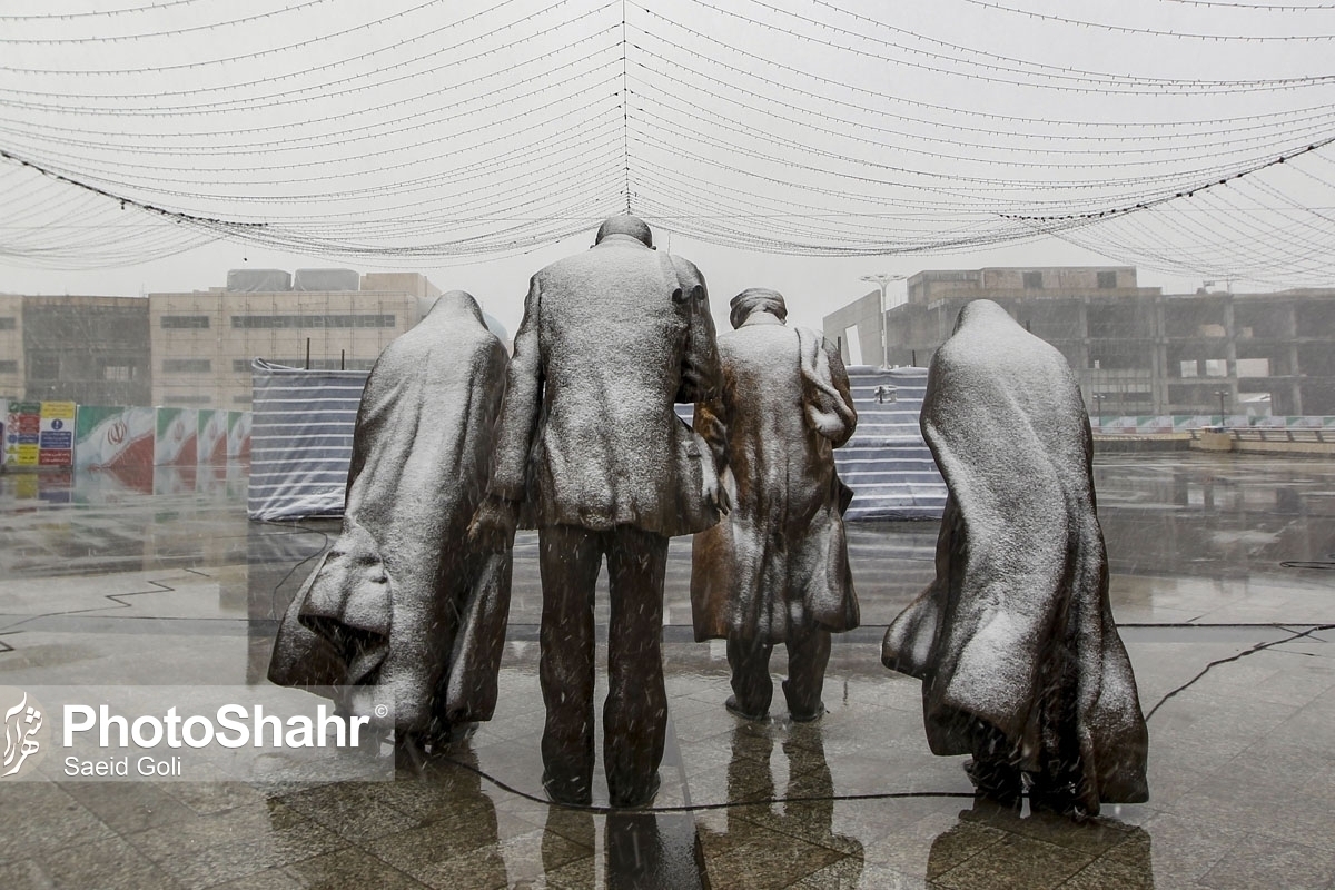 کارشناس هواشناسی خراسان رضوی از کاهش کاهش هشت تا ۱۰ درجه‌ای دمای هوای این استان و احتمال سیلابی شدن خراسان رضوی از امروز تا ۴۸ ساعت آینده خبر داد.