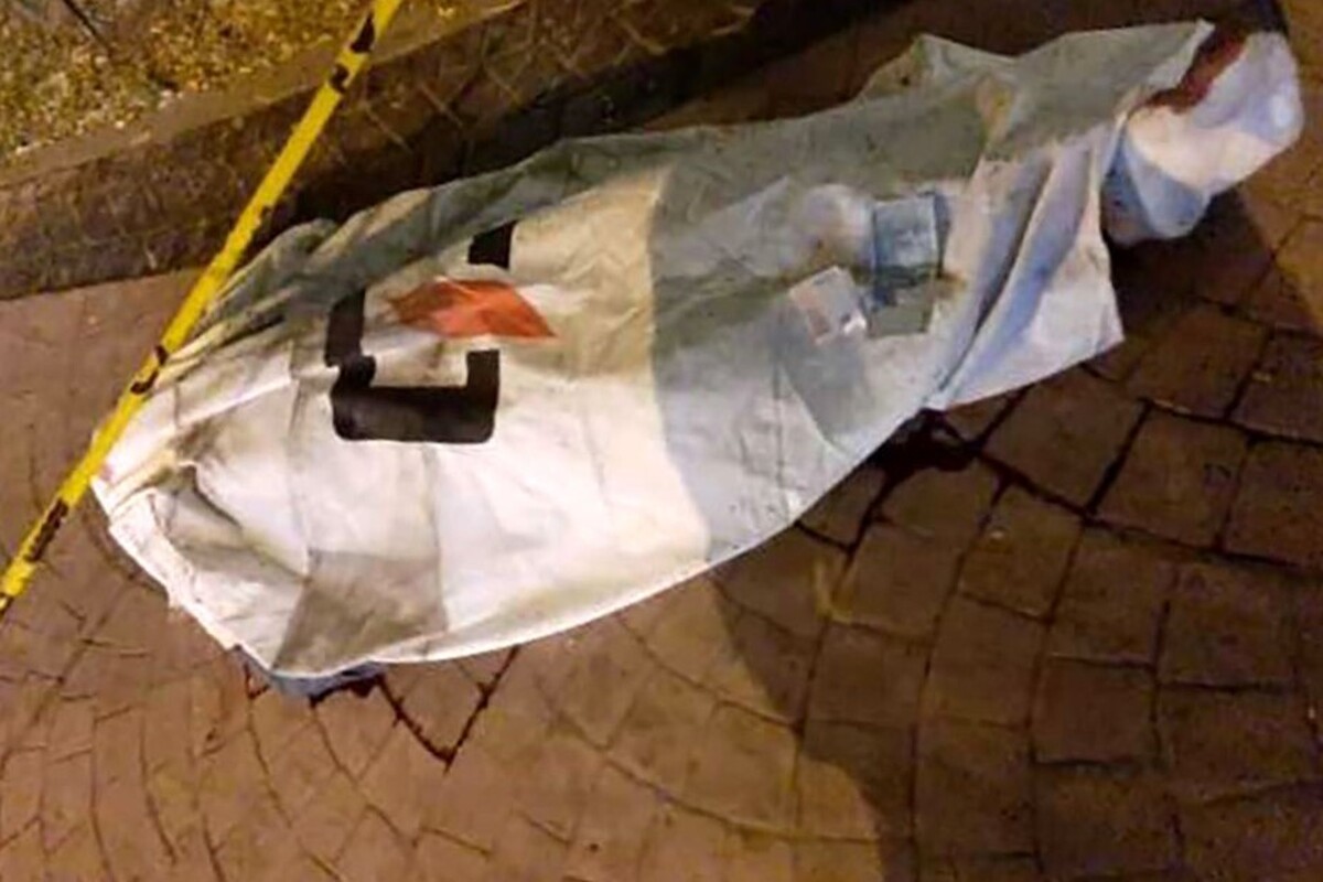 پس از خودکشی یک پسر جوان که ۳ روز قبل در مشهد رخ داد، ۵ عضو دیگر خانواده وی نیز روز گذشته به خودکشی اقدام کردند.