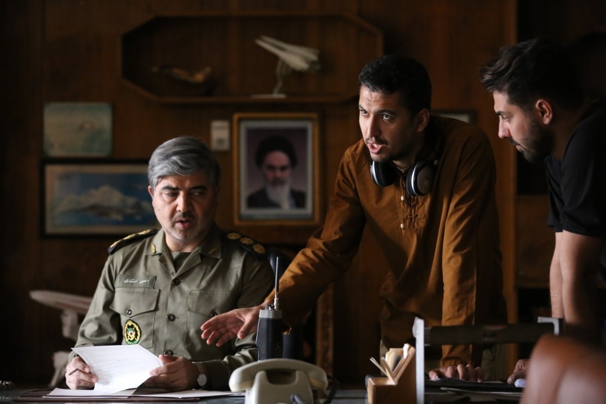 ظاهرا شخصیت منصور ستاری (۱۳۲۷-۱۳۷۳)، سرلشکر نیروی هوایی ارتش جمهوری اسلامی ایران برای سینماگران جذاب است همچنان  که سال ۱۳۹۹ سیاوش سرمدی بخشی از زندگی او را در قالب فیلم «منصور» به‌تصویر کشید.