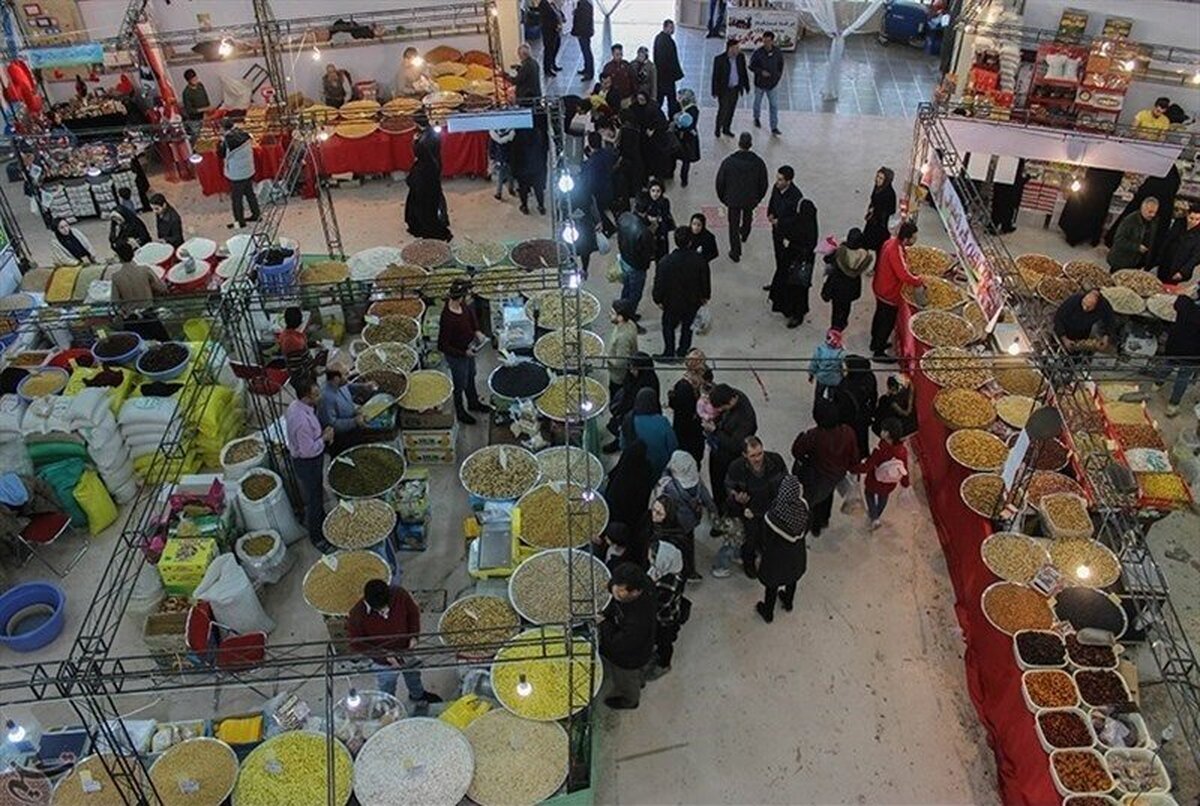مدیر عامل نمایشگاه بین المللی مشهد از آغاز به کار بیست و دومین نمایشگاه عرضه مستقیم کالا با عنوان نمایشگاه فروش بهاره از روز یکشنبه، ٢١ اسفند ماه، در مشهد خبر داد.