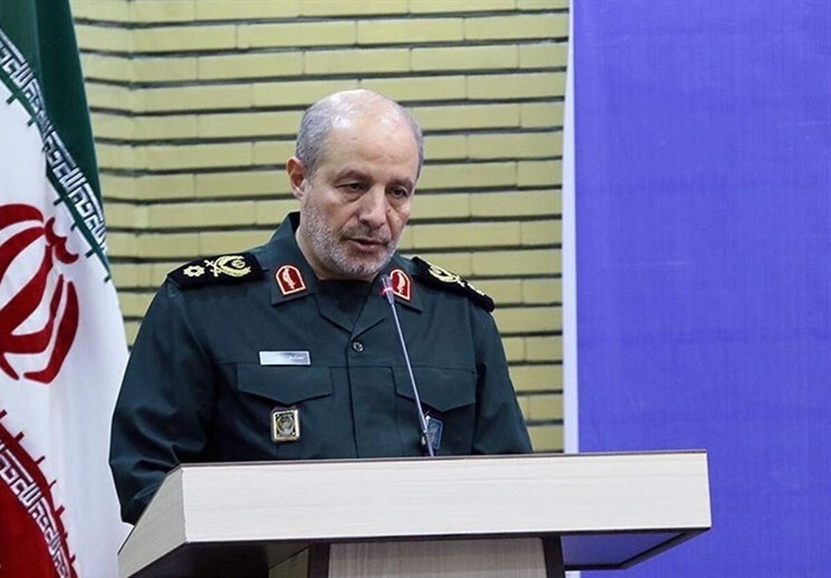 فرمانده قرارگاه حمزه سیدالشهدا (س) گفت: رزمندگان شمال‌غرب برابر فرمان مقام معظم رهبری آماده خنثی‌سازی توطئه‌های دشمنان نظام و انقلاب هستند.
