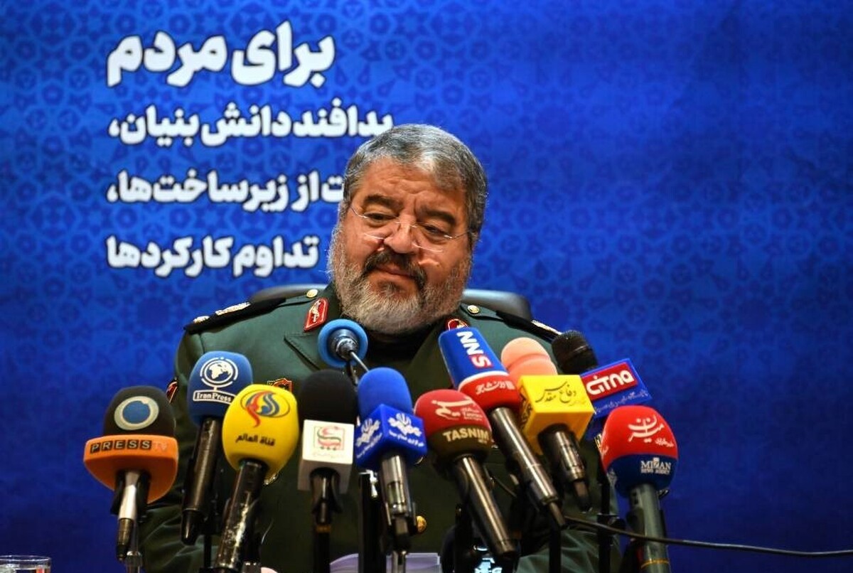 رئیس سازمان پدافند غیرعامل کشور با بیان اینکه یکی از اهداف برگزاری سومین همایش ملی حفاظت از زیرساخت‌های حساس، تبیین طرح راهبردی حفاظت از زیرساخت‌های کشور است، گفت: این برنامه برای اولین بار توسط رئیس جمهور ابلاغ و تلاش شده با یک نگاه سیستمی اکوسیستم حفاظت از زیرساخت‌ها فعال شود.