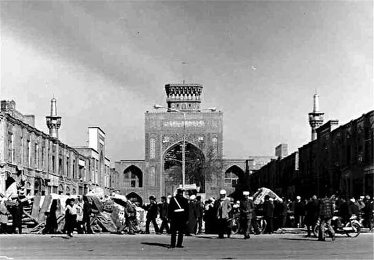 نام معابر فرعی بازار سرشور بر اساس نقشه‌های موجود در سال‌های متفاوت را در نقشه‌های زیر می‌توانید ببینید.