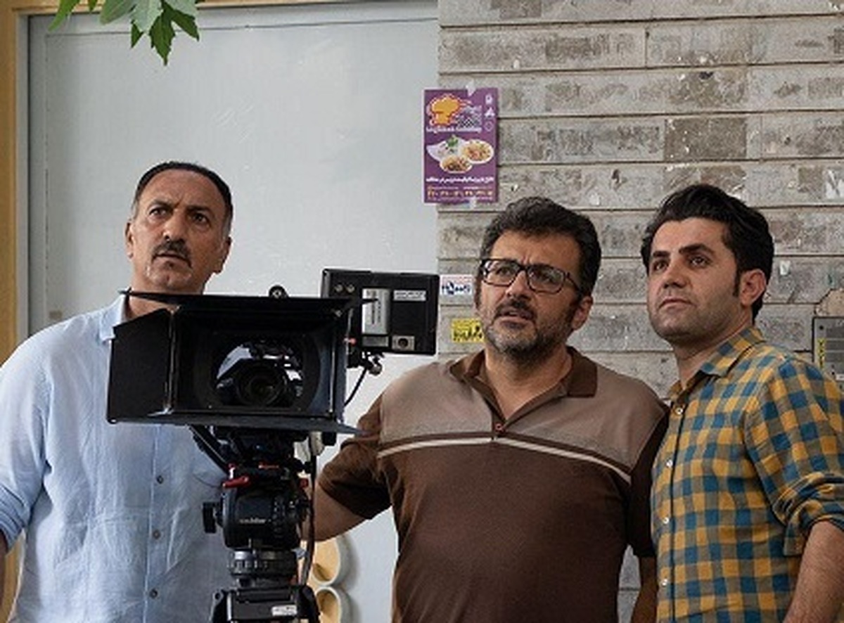 فیلم سینمایی «زنگ آخر» به کارگردانی زنده‌یاد شهرام عبدلی که در تدارک شرکت در جشنواره فیلم کودک‌ونوجوان بود، با درگذشت سازنده‌اش احتمالا در نوروز از تلویزیون پخش خواهد شد.