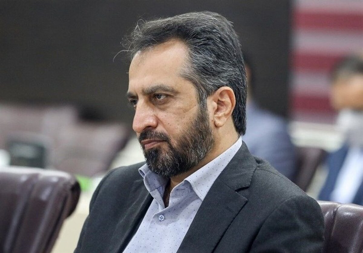 سرپرست شهرداری مشهد در جلسه قرارگاه عملیاتی خدمات سفر گفت: در روز اول فروردین و همچنین در روز سخنرانی رهبر معظم انقلاب در حرم مطهر رضوی، سرویس‌دهی اتوبوس و مترو رایگان انجام خواهد شد. ضمن اینکه سرفاصله رسیدن مترو در خطوط یک و دو نیز کاهش معناداری پیدا خواهد کرد.