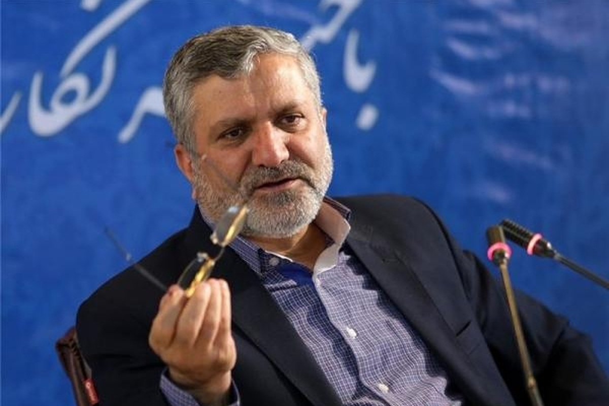 وزیر تعاون، کار و رفاه اجتماعی پس از جلسه امروز درباره تعیین میزان افزایش دستمزد ۱۴۰۲ توضیحاتی ارائه داد.