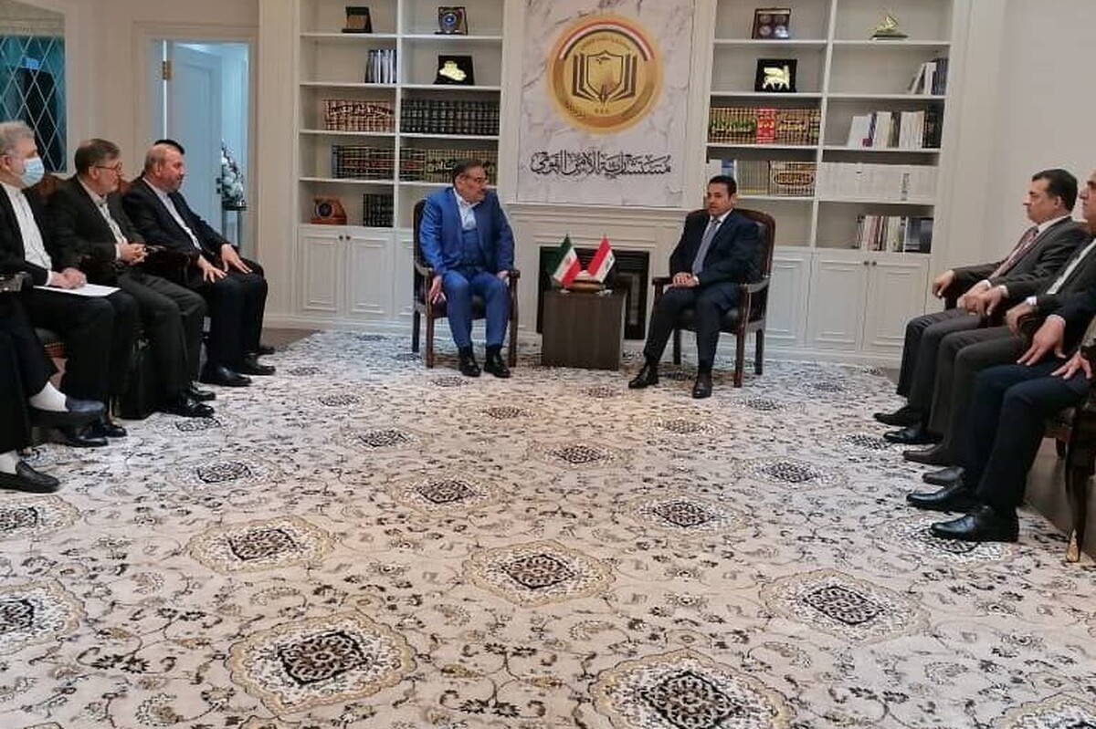 دبیر شورای عالی امنیت ملی کشورمان در دیدار با مشاور امنیت ملی عراق تاکید کرد: با اجرای دقیق مفاد توافقنامه امنیتی میان ایران و عراق علاوه بر کاهش قابل ملاحظه تهدیدات تروریستی و جلوگیری از ایجاد ناامنی‌های مرزی، زمینه‌های توسعه همه‌جانبه روابط دو کشور در ابعاد سیاسی، اقتصادی و امنیتی، بیش از پیش فراهم خواهد شد.