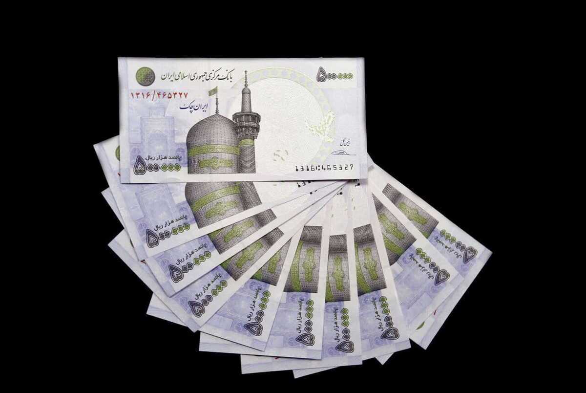 رئیس کمیسیون اصل نود از مشخص شدن زمان واریز حقوق فرهنگیان خبرداد.