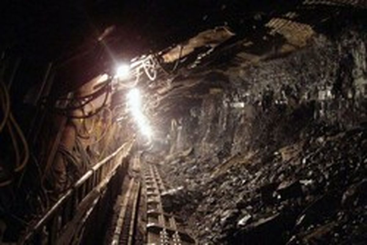 بیش از ۵۰ نفر در یک معدن صنعتی روباز در چین، در نزدیکی شهر آلاشان، مغولستان داخلی ناپدید شدند، دو نفر کشته و شش نفر زخمی شدند.
