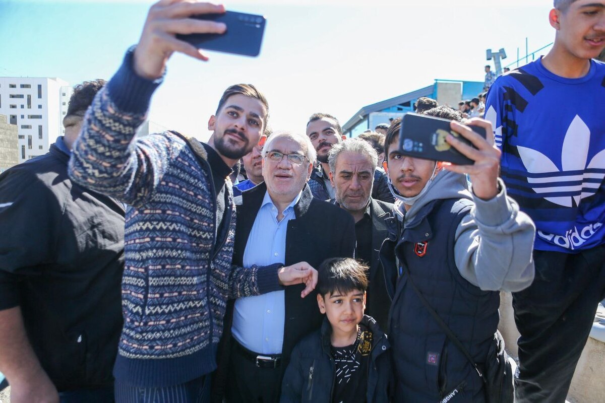 باشگاه استقلال برای عبور از مشکلات مالی بزرگ دست به دامن هواداران خود شده است.