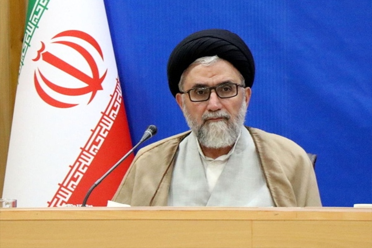 وزیر اطلاعات گفت: در اصفهان یک تیم کشف شد و یک تیم هم با وجود آموزش هایی که دیده بودند، موفق به اجرای عملیات خود نشد. همچنین یک عملیات را هم در کرج جعل کردند برای اینکه بتوانند با آن برای خودشان آبرو بخرند اما این جعلیات و خبرسازی ها عمر کوتاهی خواهد داشت.
