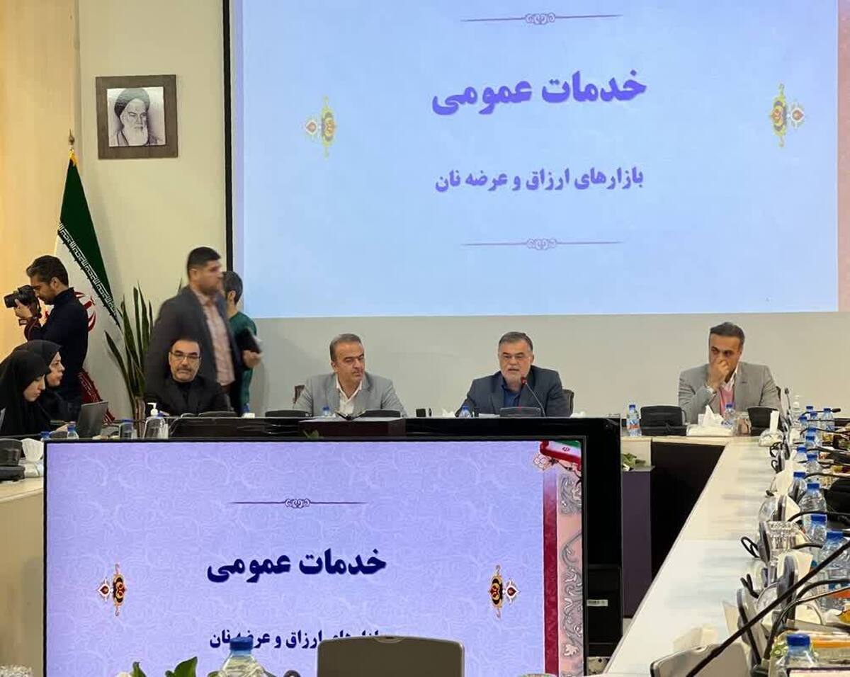 قائم مقام ستاد استقبال از بهار شهرداری مشهد و معاون شهردار مشهد گفت: در نوروز امسال، برای عرضه ارزاق‌ عمومی ۱۳ جایگاه ویژه در نظر گرفته شده است. کالا‌های ضروری نیز با قیمت مصوب در اختیار شهروندان قرار می‌گیرد.