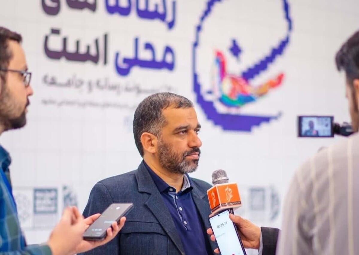 رئیس حوزه هنری انقلاب اسلامی خراسان رضوی گفت: اصلی ترین هدف رویداد «رج» آموزش «انسان- رسانه» ها و افراد علاقمند به فعالیت رسانه در قالب کنشگری اجتماعی و محلی است.