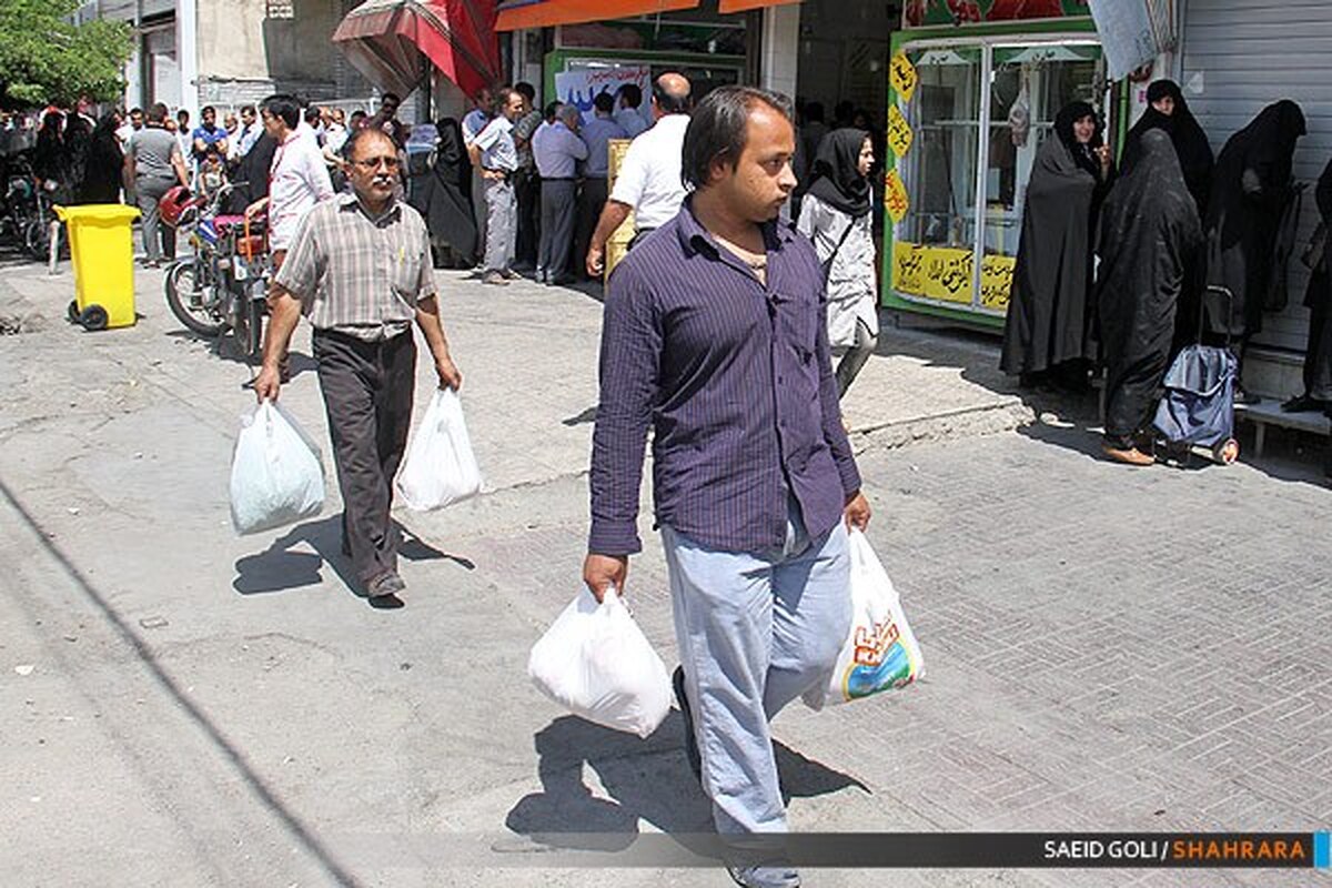 رییس جهاد کشاورزی مشهد گفت: توزیع گوشت قرمز تنظیم بازار در ۱۲ نقطه از شهر مشهد انجام می‌شود که تاکنون هفت نقطه آن تعیین شده است.