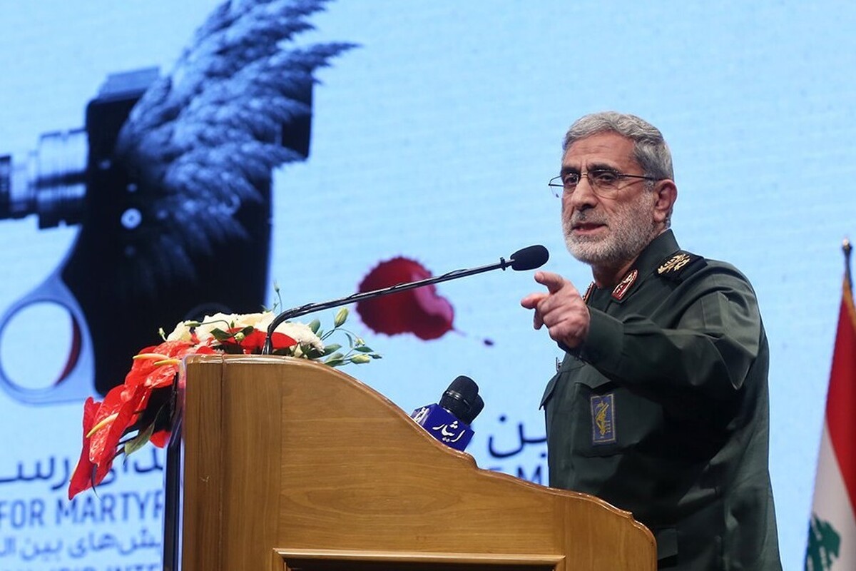 فرمانده نیروی قدس سپاه پاسداران تاکید کرد: شهدای عرصه مقاومت و رسانه‌هایی که همراه آن‌ها بودند، توانسته‌اند جلوه‌های زیبای مقاومت را منعکس کنند که تمام جهان در مقابل مقاومت سر تعظیم فرود می‌آورد.