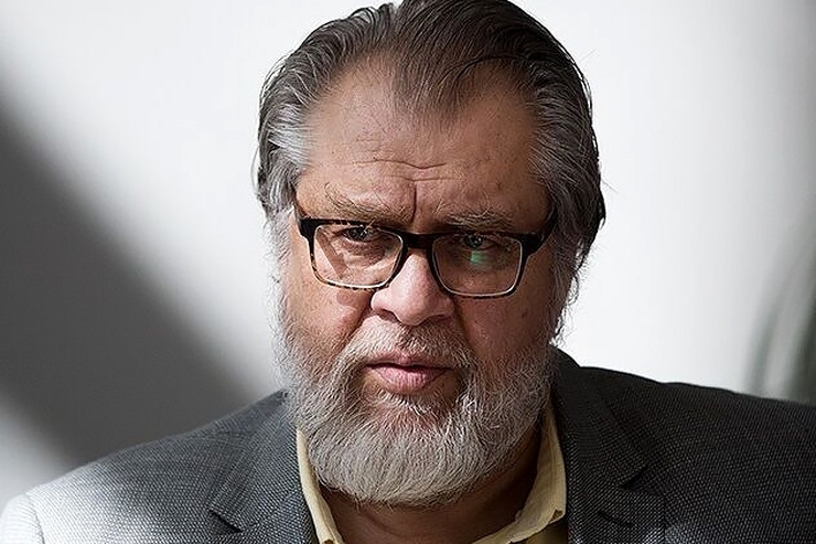 محمدکاظم کاظمی شاعر و پژوهشگر افغانستانی با اشاره به نقش مرحوم نادر طالب‌زاده در رابطه با رسانه‌ای کردن مشکلات مهاجران افغانستانی گفت: نگاه طالب‌زاده محدود به مرزهای جغرافیایی و زبانی نبود.