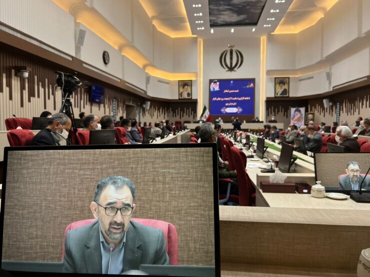 جلسه هم اندیشی کارگری به مناسبت ۱۱اردیبهشت روز جهانی کارگر با حضور تشکل‌های کارگری استان خراسان رضوی در استانداری برگزار شد.