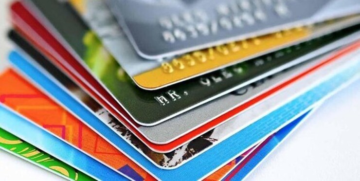 بانک مرکزی نسبت به پیشنهاد اجاره حساب‌ها و کارت‌های بانکی توسط کلاهبرداران هشدار داد و هموطنان را نسبت به سوء استفاده کلاهبرداران آگاه کرد.