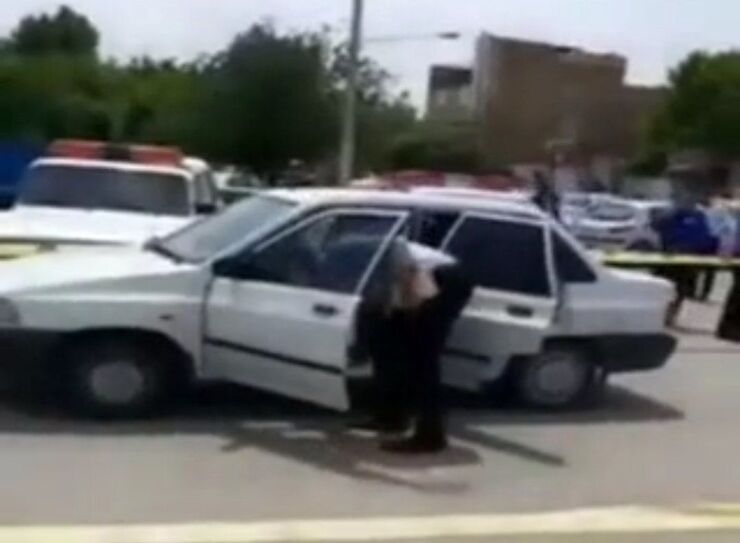بازپرس ویژه قتل عمد مشهد گفت: جنازه‌ای مقابل پارک ارم مشهد کشف شده است که جسد فاقد آثار جراحت بود.