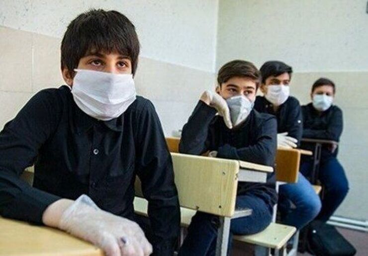 معاون آموزش متوسطه وزارت آموزش و پرورش گفت: آموزش حضوری در سال آینده محور اصلی کار است و آموزش تلویزیونی و شبکه «شاد» به عنوان مکمل آموزش ارائه خواهد شد.